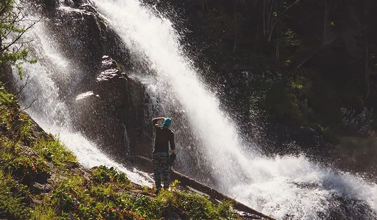 devkund-waterfall-trek