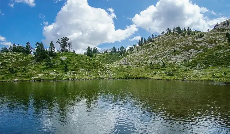 kareri-lake-trek