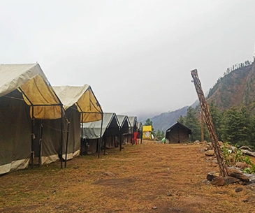 kheerganga-trek-an-adventure-to-the-heart-of-the-himalayas-book-now-indian-tours