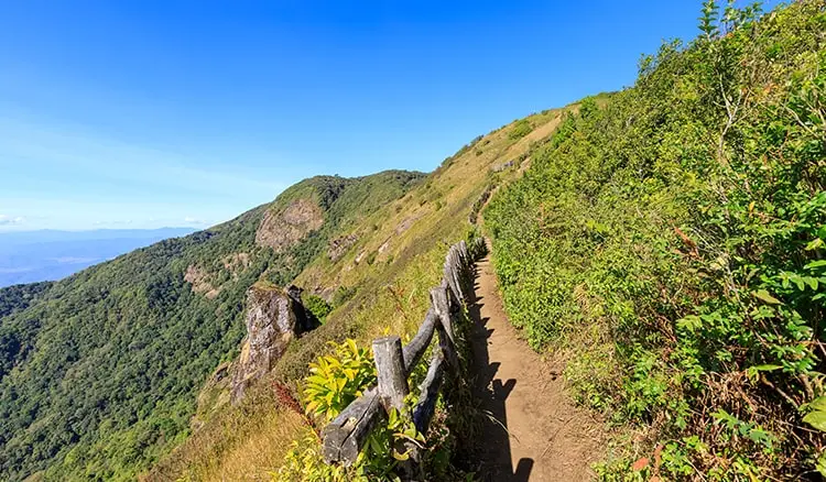 kudremukh-trek-in-chikmagalur